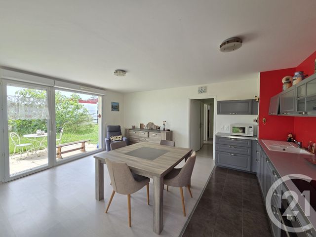 Appartement F3 à vendre - 3 pièces - 63.42 m2 - ST OUEN L AUMONE - 95 - ILE-DE-FRANCE - Century 21 Osmose