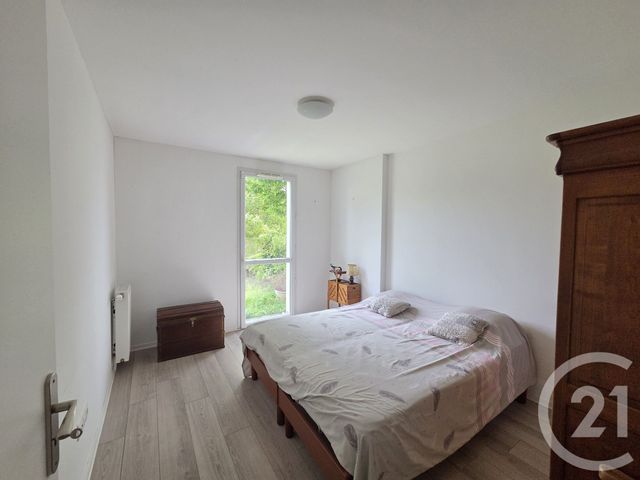 Appartement F3 à vendre - 3 pièces - 63.42 m2 - ST OUEN L AUMONE - 95 - ILE-DE-FRANCE - Century 21 Osmose