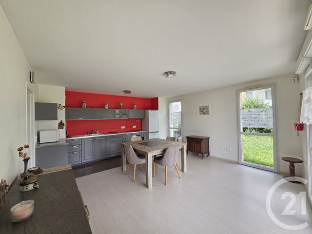 Appartement F3 à vendre - 3 pièces - 63.42 m2 - ST OUEN L AUMONE - 95 - ILE-DE-FRANCE - Century 21 Osmose
