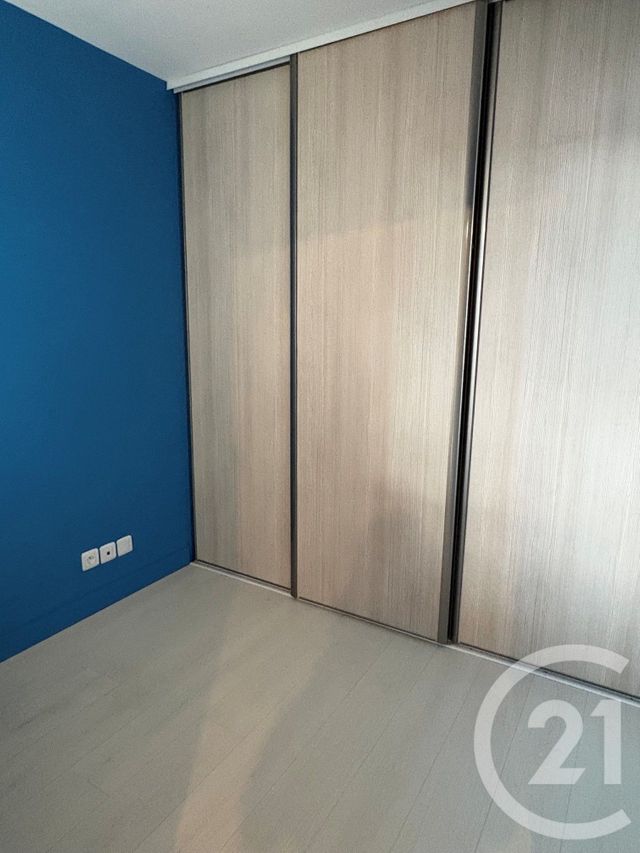 Appartement F2 à louer - 2 pièces - 46.0 m2 - CERGY - 95 - ILE-DE-FRANCE - Century 21 Osmose