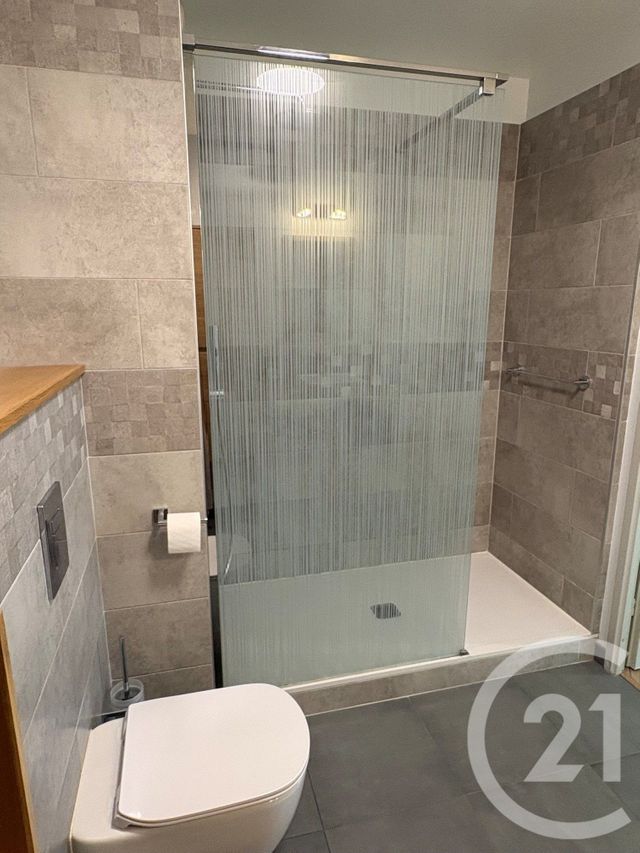 Appartement F2 à louer - 2 pièces - 46.0 m2 - CERGY - 95 - ILE-DE-FRANCE - Century 21 Osmose