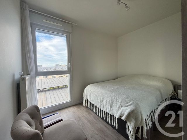 Appartement F5 à vendre - 5 pièces - 95.77 m2 - CERGY - 95 - ILE-DE-FRANCE - Century 21 Osmose