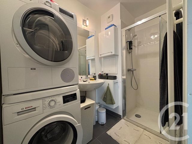 Appartement F5 à vendre - 5 pièces - 95.77 m2 - CERGY - 95 - ILE-DE-FRANCE - Century 21 Osmose