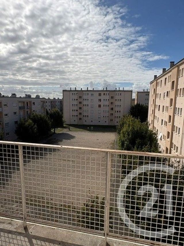 Appartement F3 à louer - 3 pièces - 52.13 m2 - CONFLANS STE HONORINE - 78 - ILE-DE-FRANCE - Century 21 Osmose