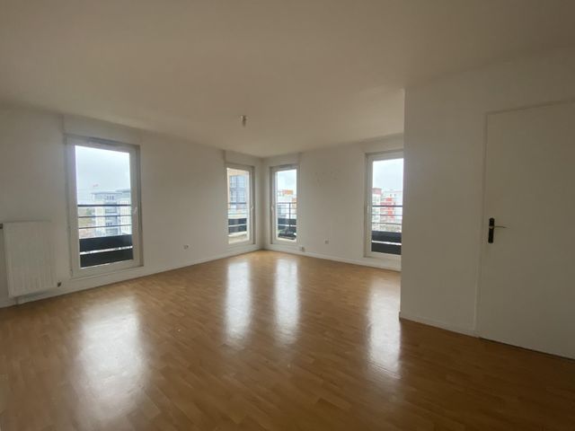 Appartement F3 à vendre - 3 pièces - 64.81 m2 - CERGY - 95 - ILE-DE-FRANCE - Century 21 Osmose